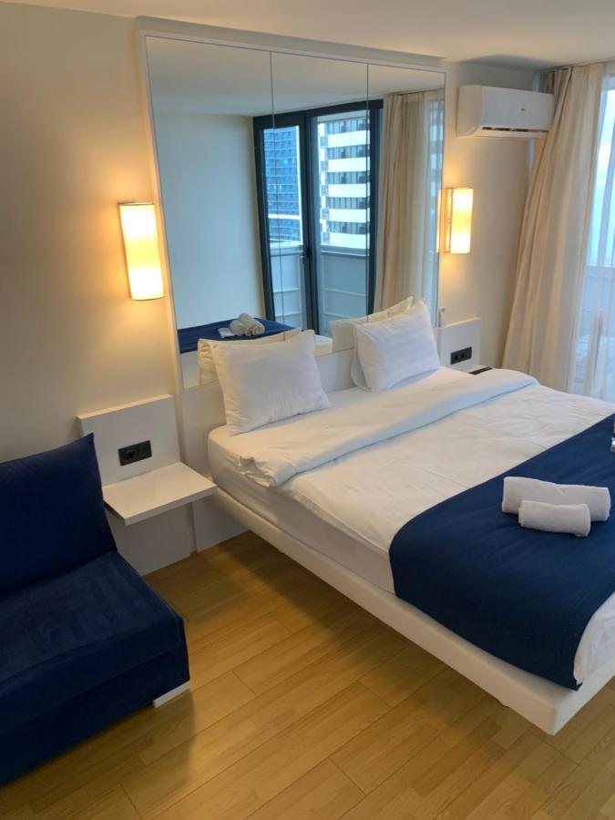 Orbi City Suites Batumi Exterior photo