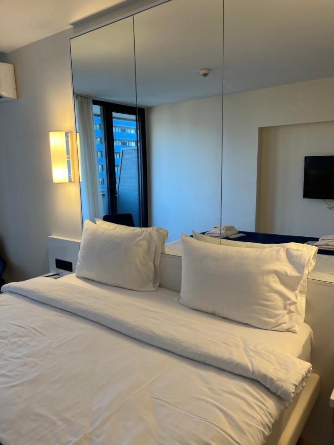 Orbi City Suites Batumi Exterior photo