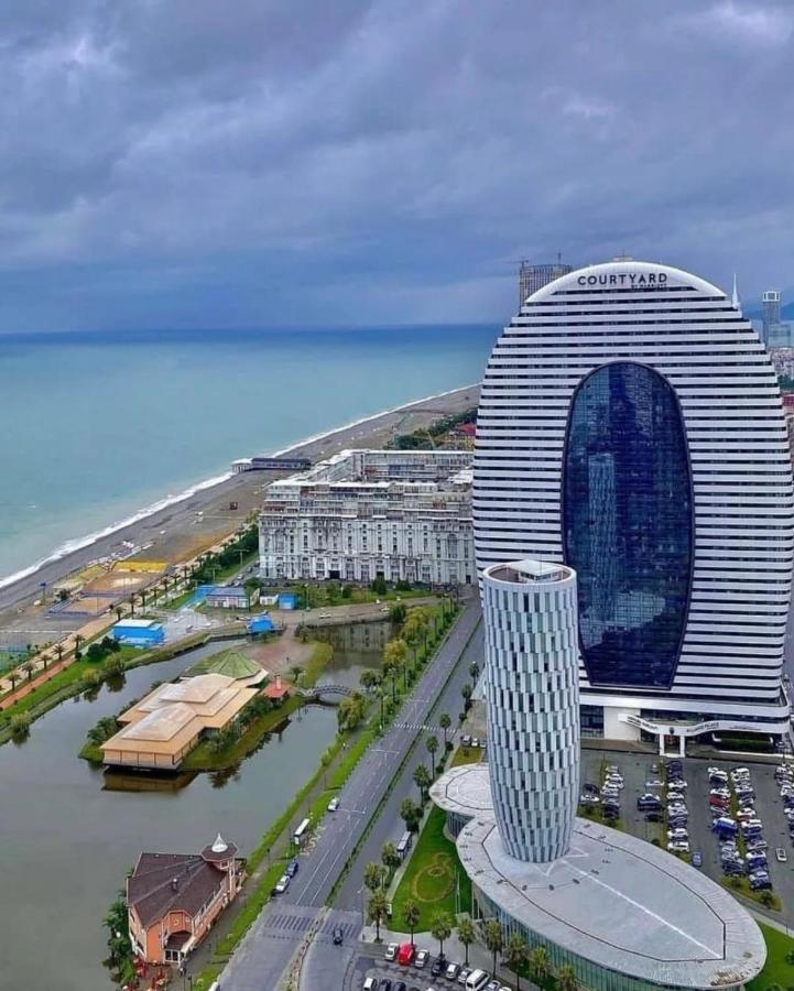 Orbi City Suites Batumi Exterior photo