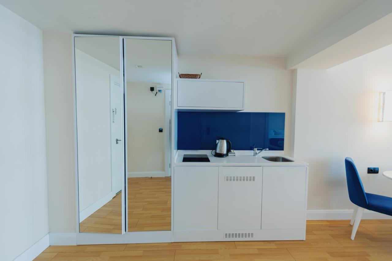 Orbi City Suites Batumi Exterior photo